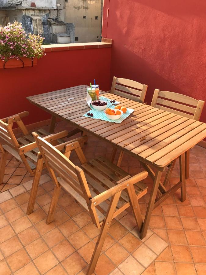 Tammitu Hotel Ragusa Buitenkant foto